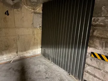 Porte de garage métallique