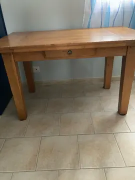 table et 4 chaises