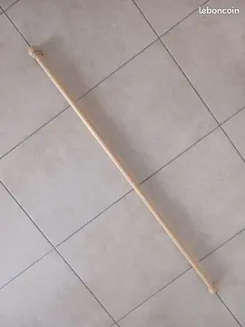 Tringle en bois