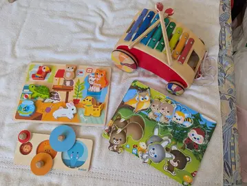 JOUETS EN BOIS EVEIL JEUNE ENFANT