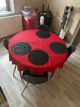 table ronde Avec possibilité d’être agrandie
