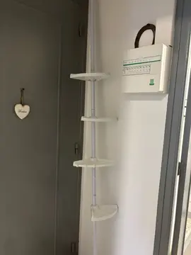 étagère angle salle de bain sans perçage