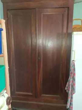 armoire bois massif