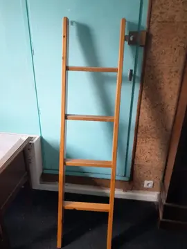 échelle en bois