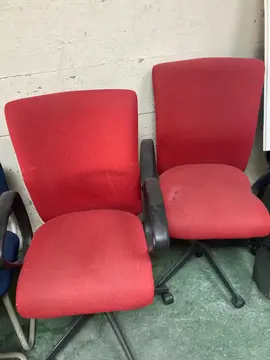 Plusieurs sièges / fauteuils bureau
