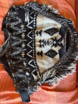 poncho 38/40