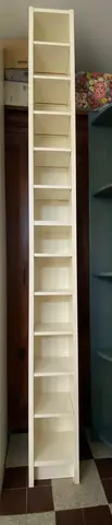 bibliothèque à CD IKEA