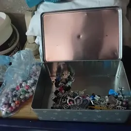 Perles et autres