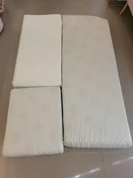 Mousses pour van aménagé.