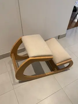 chaise à genou erhonomique