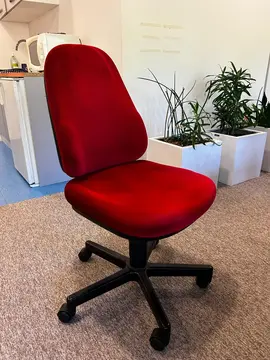 Chaise bureau rouge