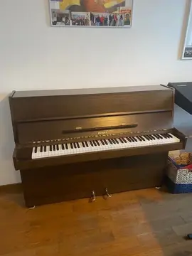 Piano droit