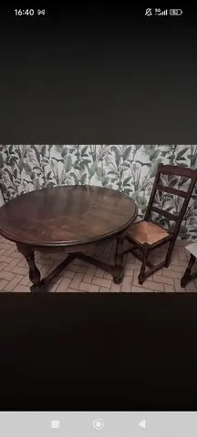 table et 4 chaises