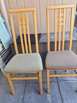 2 CHAISES
