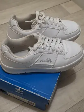 basket ellesse