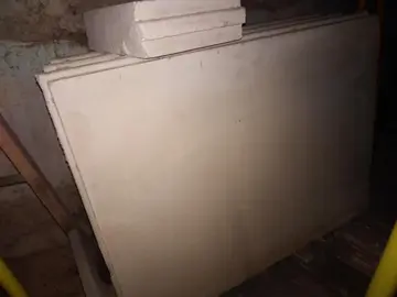 3 carreaux de plâtre pleins