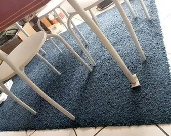 tapis bleu