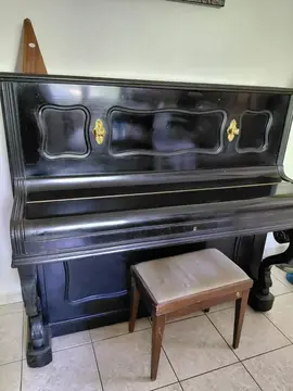 Piano droit