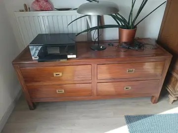 Meuble bas à tiroir