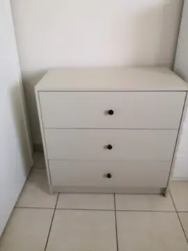 Commode tiroirs