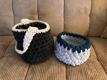 lot de 2 corbeilles crochet