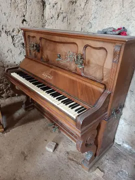 Piano HANSEN