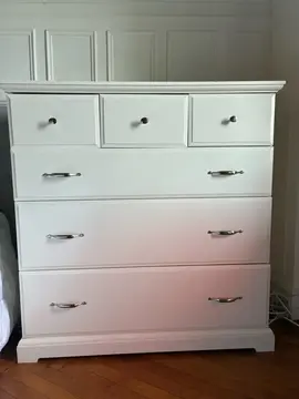 COMMODE (à nettoyer et repeindre mais bonne état général)