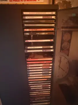cassettes videos VHS + cd de musique classique - tango - française