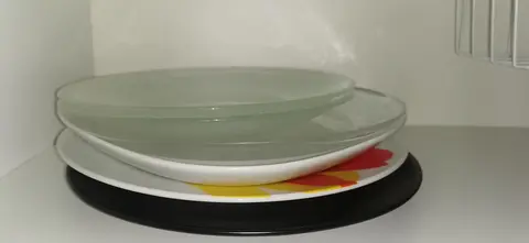Assiettes dépareillées