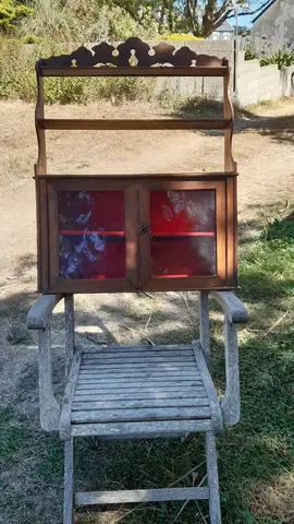 étagère en bois