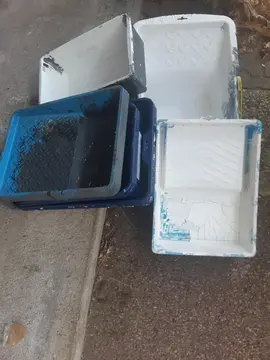bacs à peinture