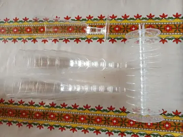 flûtes a champagne en plastique