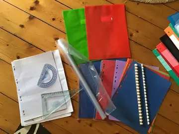 fournitures scolaires