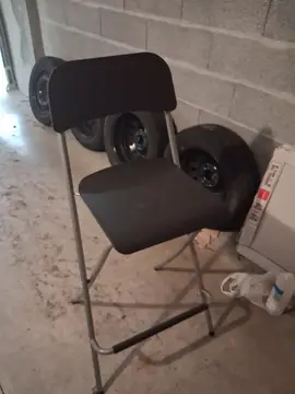 Table haute ikea et 2 chaises