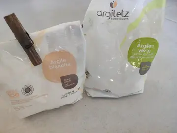 Argile verte et blanche