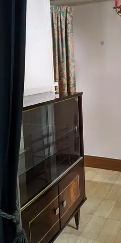 meuble rangement avec vitrine