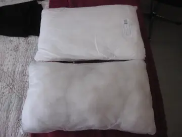 INTERIEURS DE COUSSINS INTISSES