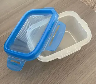 boîte type Tupperware