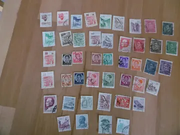 Timbres YOUGOSLAVIE LOT 1