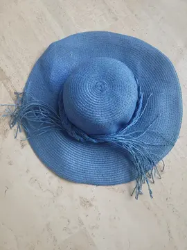 capeline bleu