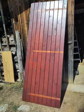 Volet porte couleur acajou