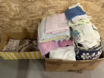 Lot de couvertures, serviettes