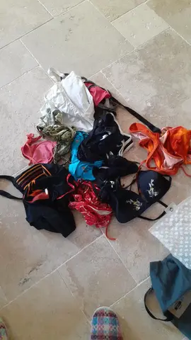 lot de maillots de bain taille 36/38/49
