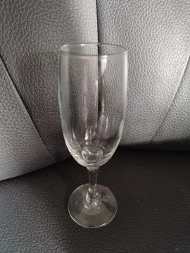5 flûtes à champagne