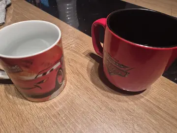 lot de 2 tasses Spiderman et lot 2 tasses Cars