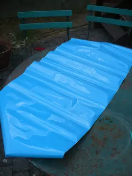 Film Plastique bleu à coller