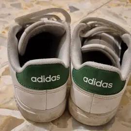 Baskets adidas enfant