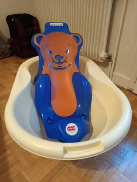 baignoire et transat de bain bébé