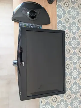 Télé LG - socle cassé