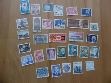 Timbres SUEDE LOT 1